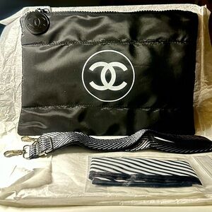 CHANEL Beaute’ Black Puffy Makeup Pouch w/  Add on Crossbody/Guitar Strap GWP